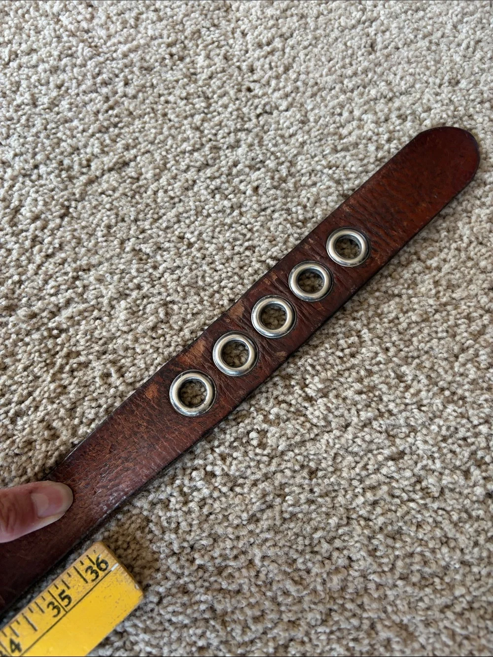 Vintage Genuine Brown Leather Silver tone Buckle And Grommets Mens Belt size 40